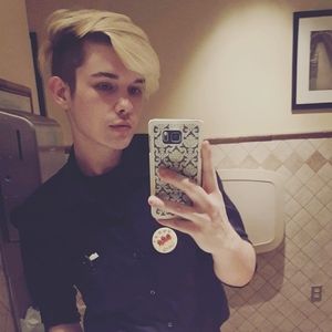 Meet your Posher, Duhhkota